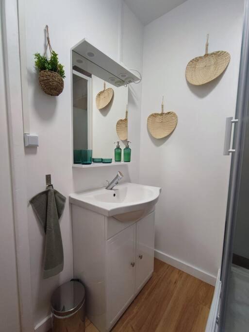 Namaste Studio By T&L Apartamento Denain Exterior foto